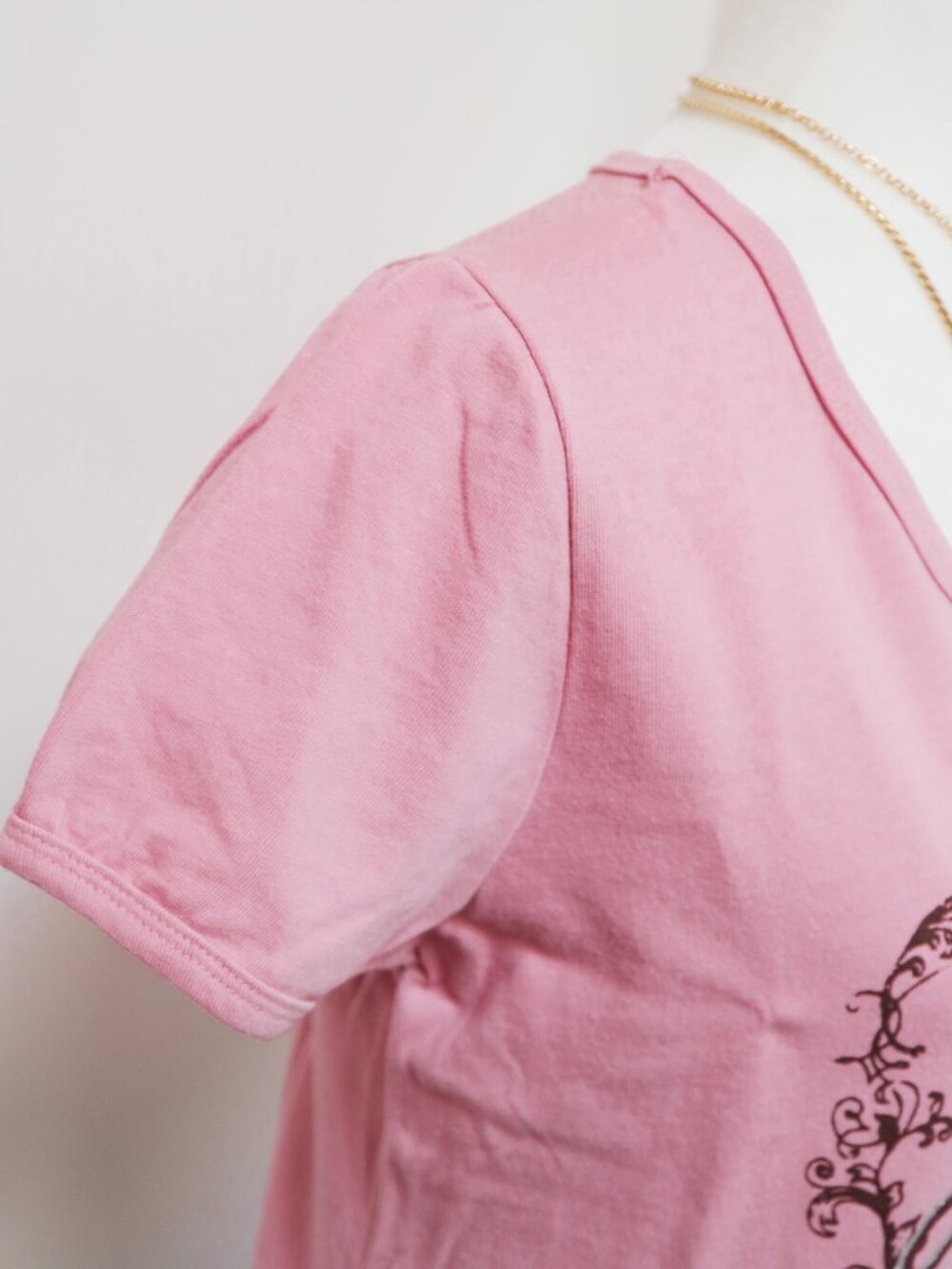 Y2K Baby Pink 69 Calligraphy Tee w/ Round Scoop Neck, Casual T Shirt, Script - Picture 4 of 7